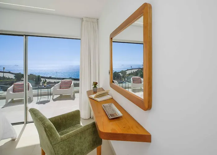 فيلة Marina Azul