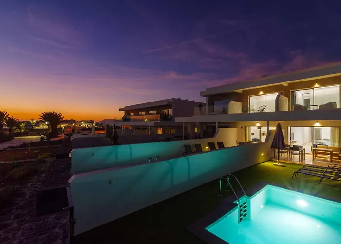 Marina Azul فيلة بلايا بلانكا